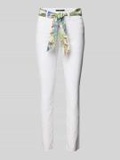 Jeans met stoffen riem