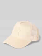 Trucker-pet met statementstitching