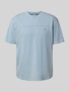 T-shirt met logobadge
