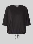 T-shirt met ronde hals en extra brede schouders