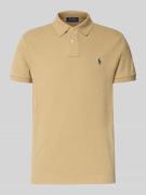 Custom slim fit poloshirt met labelstitching