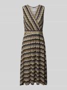 Knielange jurk met V-hals