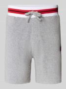 Korte broek met elastische band, model 'JAXON'