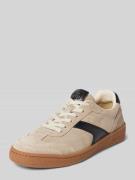 Lage sneakers van zacht suède