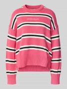 Oversized gebreide pullover met labelstitching