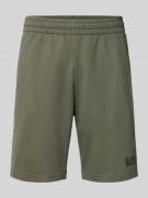 Korte broek met labeldetail