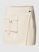 Minirok in wikkellook, model 'EMERY'