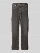 Relaxed straight fit jeans met steekzakken, model '555'