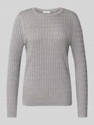 Gebreide pullover met kabelpatroon