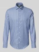 Slim fit zakelijk overhemd met kentkraag