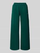 Wide fit sweatpants met logostitching, model 'Anni'