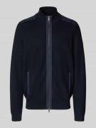 Gebreid vest met opstaande kraag