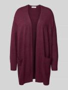 Gebreid jack met opengewerkte voorkant