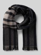 Sjaal met dierenstitching