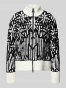 Gebreid jack met scheerwol en opstaande kraag