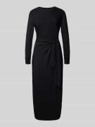 Getailleerde vrijetijdsjurk met geïntegreerde strikceintuur, model 'ER...