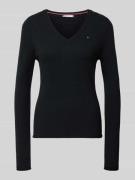 Slim fit gebreide pullover van zuivere wol
