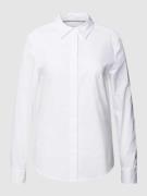 Overhemdblouse met platte kraag, model 'Beamara'