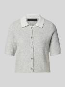 Regular fit gebreid jack met sierknopen, model 'DIANA'