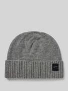 Muts van zuivere wol, model 'Solid'