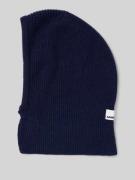 Muts van zuivere wol, model 'DEAATA'