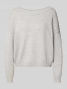 Gebreide pullover met diepe boothals