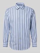 Regular fit zakelijk overhemd van katoen met kentkraag