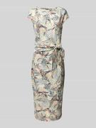 Knielange jurk met knoopdetail, model 'DABRIA'