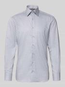 Regular fit zakelijk overhemd van katoen met kentkraag