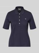 Poloshirt van katoen met labeldetail