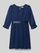 Jurk met tailleband en ronde hals