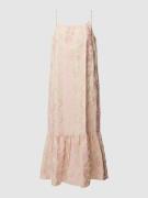 Knielange jurk met structuurmotief