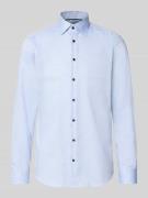 Regular fit zakelijk overhemd van katoen met kentkraag