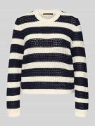 Gebreide pullover met ribboorden