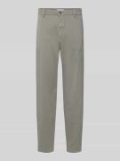 Stoffen broek met achterzakken