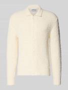 Vest met knoopsluiting