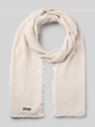 Sjaal met labeldetail en franjes, model 'PLINA'