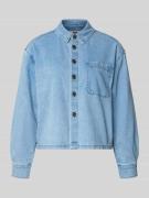 Relaxed fit jeansblouse met borstzak