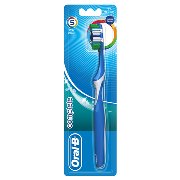 Oral B Complete 5 Way Clean Medium Tandborste