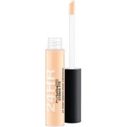 MAC Cosmetics Studio Fix 24-Hour Smooth Wear Concealer NC25