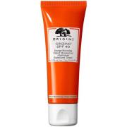 Origins GinZing SPF 40 Energy-Boosting Tinted Moisturizing Face C