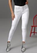 Aniston CASUAL Skinny fit jeans regular waist - met gerafelde voetzoom