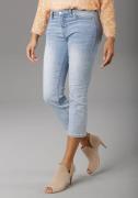 NU 20% KORTING: Aniston SELECTED Straight jeans in verkorte cropped le...