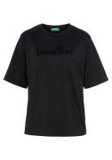 NU 20% KORTING: United Colors of Benetton T-shirt met logoprint op bor...