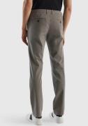 NU 20% KORTING: United Colors of Benetton Chino