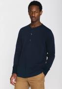 KnowledgeCotton Apparel Longsleeve Henley met labeling op borsthoogte