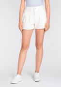 NU 20% KORTING: Levi's® Hotpants FEATHERWEIGHT MOM