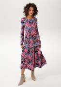 Aniston CASUAL Jerseyjurk met abstracte bloemenprint - elk stuk is uni...