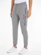 NU 20% KORTING: Tommy Hilfiger Sweatbroek BASIC BRANDED SWEATPANTS met...