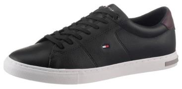 NU 20% KORTING: Tommy Hilfiger Sneakers ESSENTIAL LEATHER DETAIL VUL m...